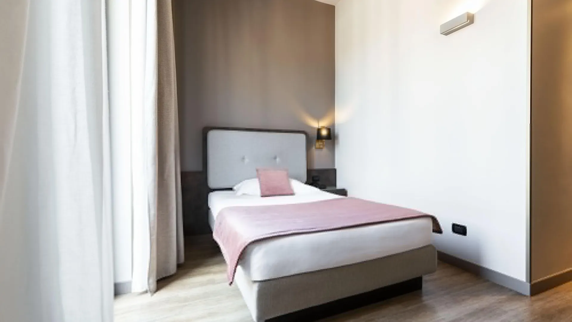 Mokinba Hotels King Milaan