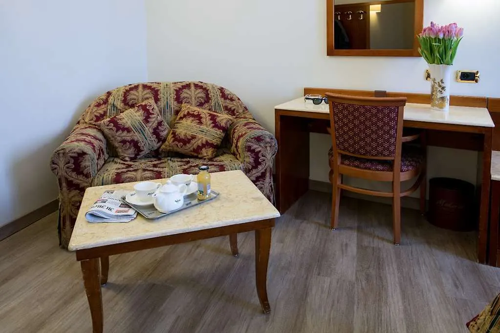 Mokinba Hotels King Milaan