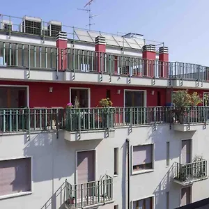 Contempora - Cavallotti 13 - A65 Milán