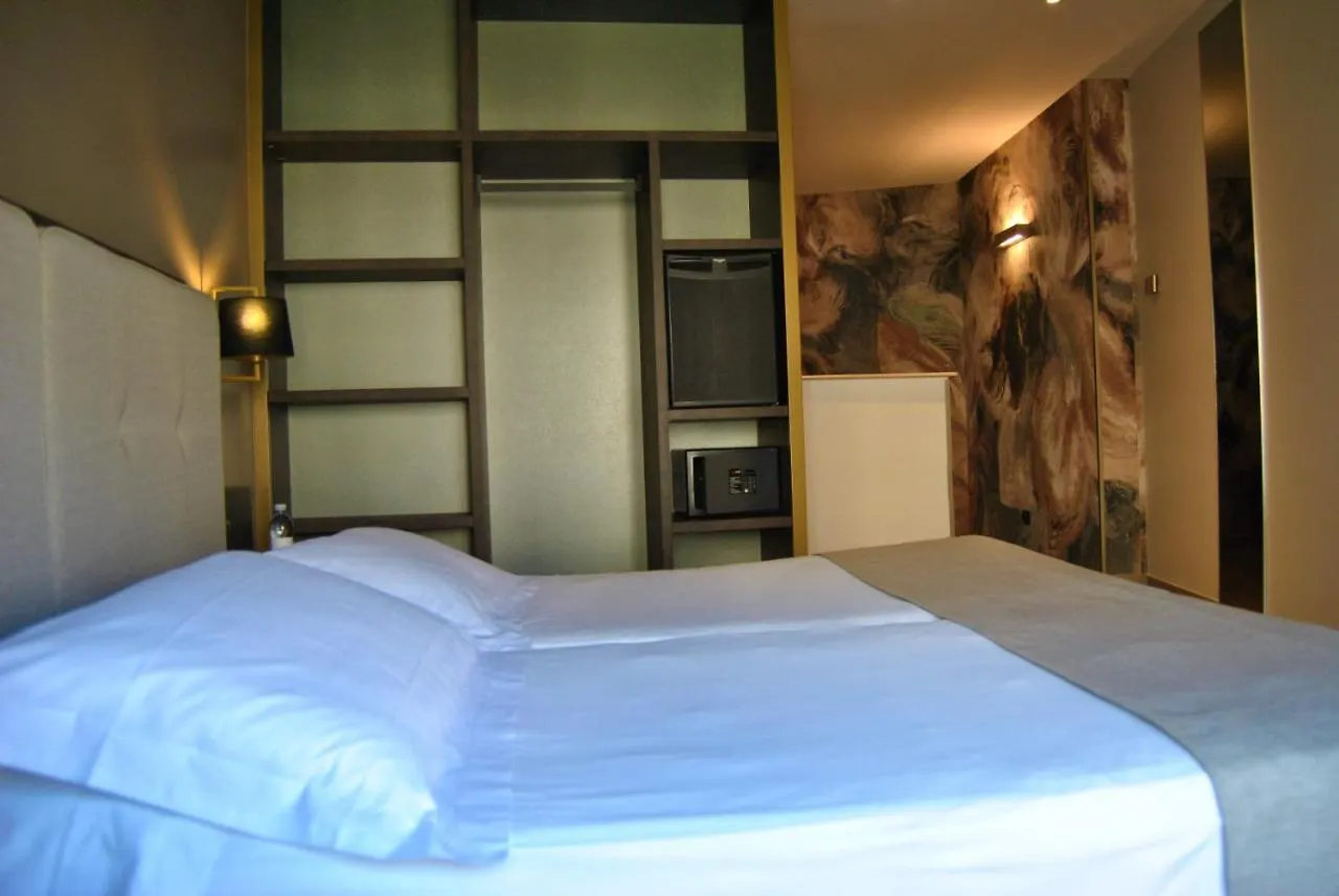 Mokinba Hotels King Milán Itálie