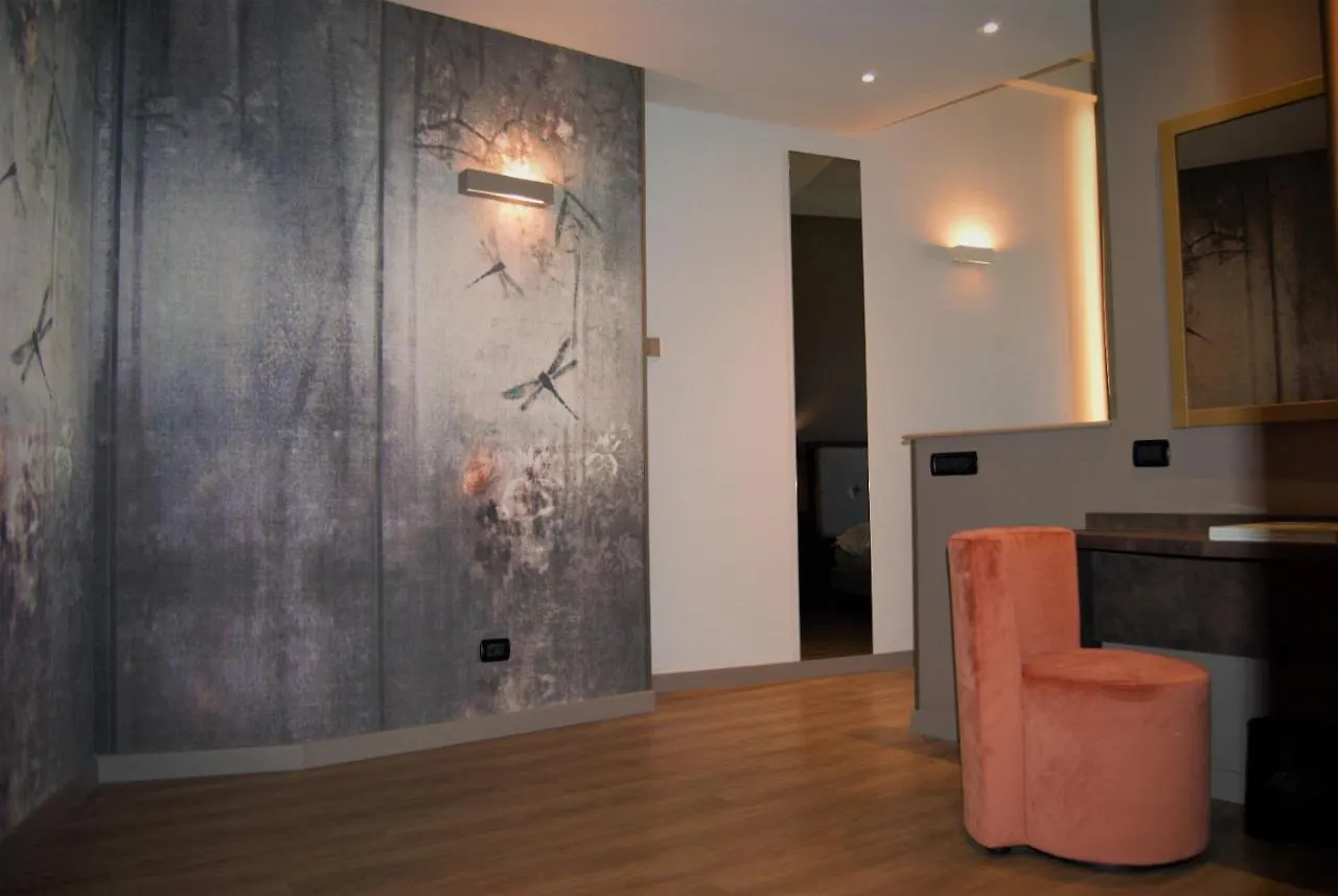 Mokinba Hotels King Milan